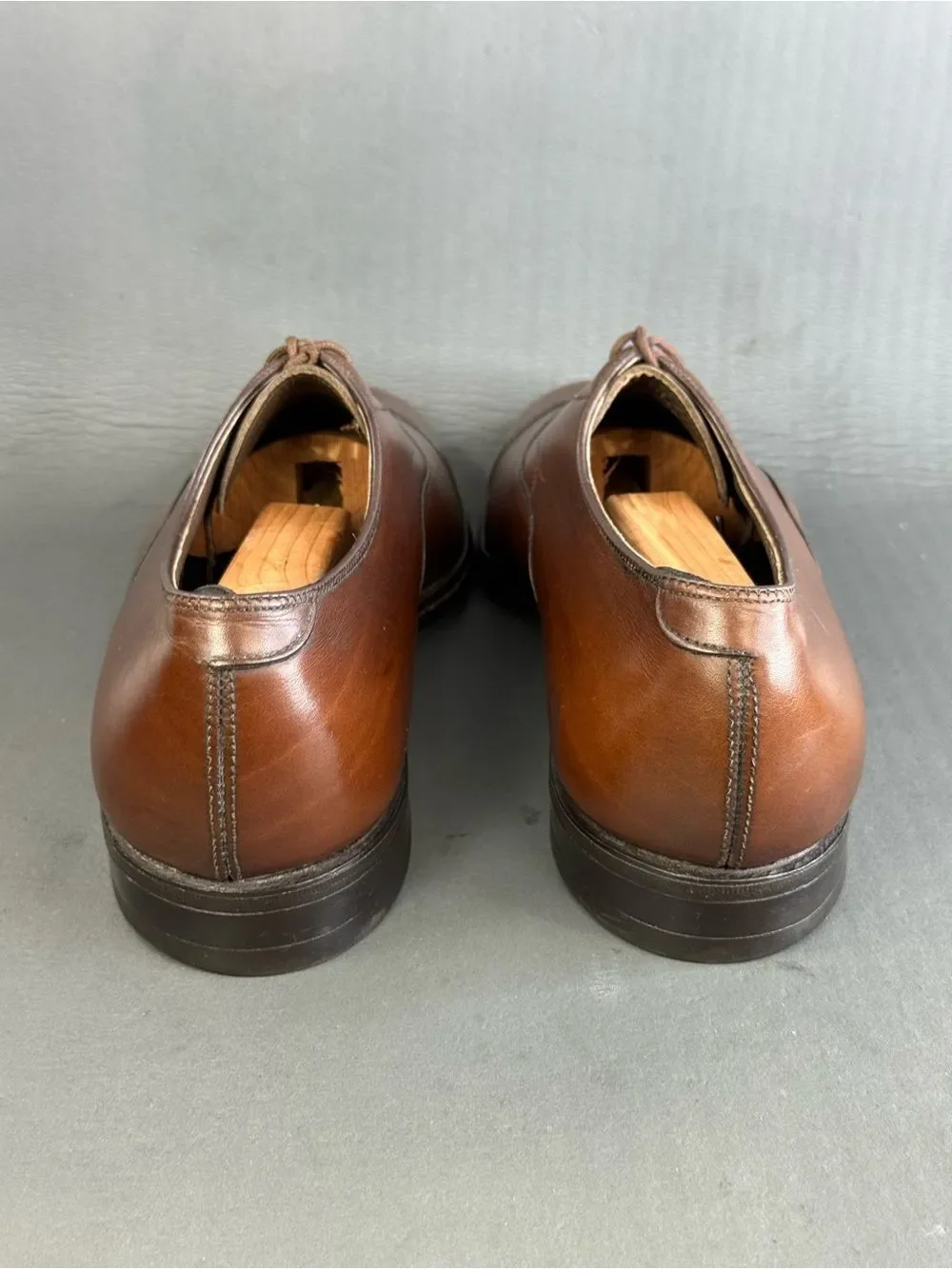 Johnston & Murphy Vintage Aristocraft brown leather Oxford men’s size 9D